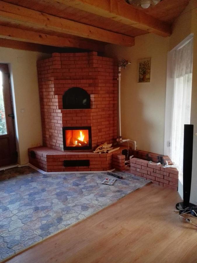 The Wooden House Villa Moldovenesti ภายนอก รูปภาพ