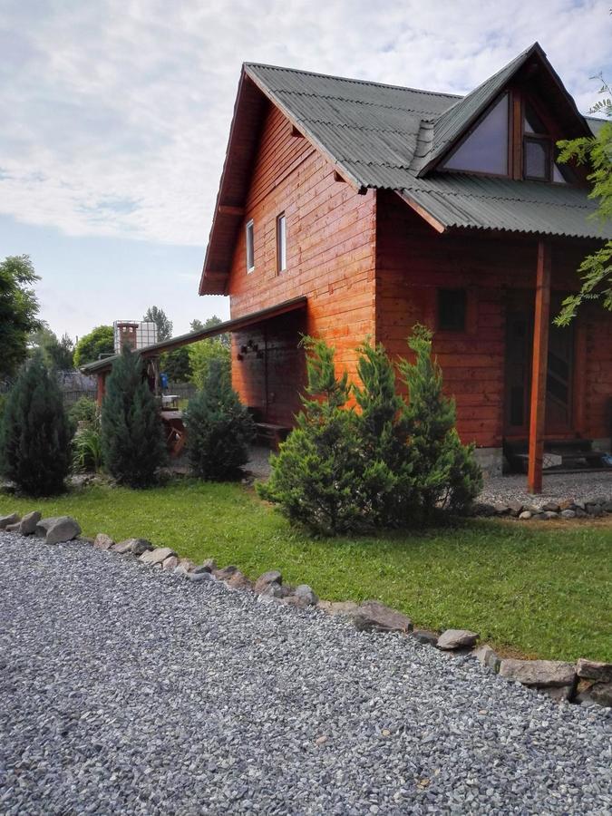 The Wooden House Villa Moldovenesti ภายนอก รูปภาพ